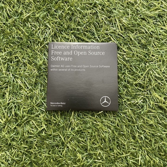 2020 Mercedes-Benz C-Class Sedan Owners Manual (C300 4MATIC 2.0L, C300 2.0L) - Picture 4 of 11